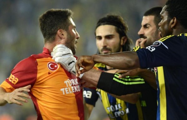 'Saracoğlu'nda büyük kavga