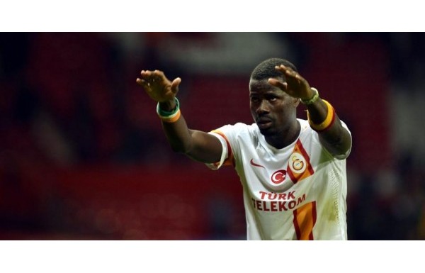 SAG BEK | Emmanuel Eboue