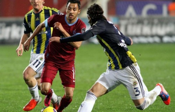 İSABETSİZ PAS
