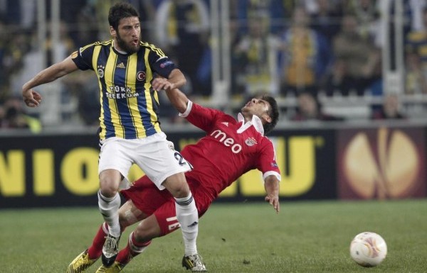 'Twitter'da gündem Fenerbahçe