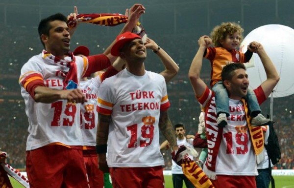 'G.Saray şampiyonluğu böyle kutladı