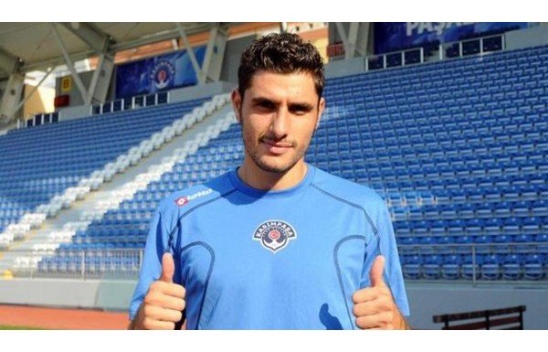 Özer Hurmacı