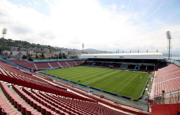 HÜSEYİN AVNİ AKER STADI - TRABZON
