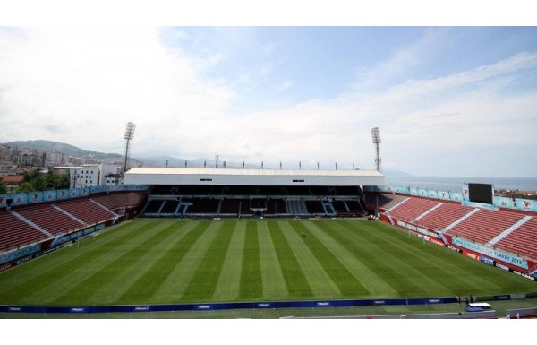 HÜSEYİN AVNİ AKER STADI - TRABZON