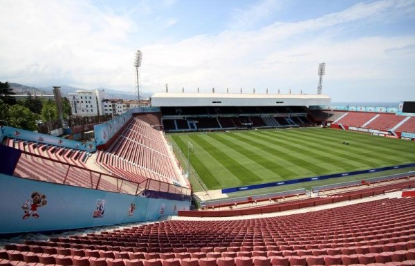 HÜSEYİN AVNİ AKER STADI - TRABZON