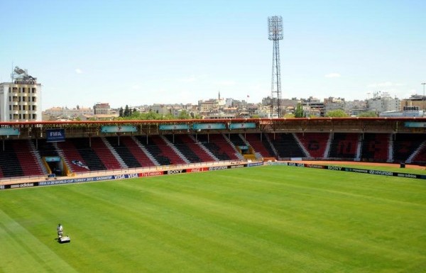 KAMİL OCAK STADI - GAZİANTEP