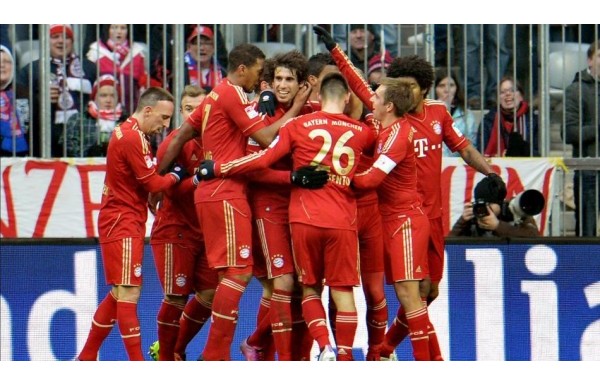 Bayern Münih: 53,95 Euro (2012-2013 sezonu forması