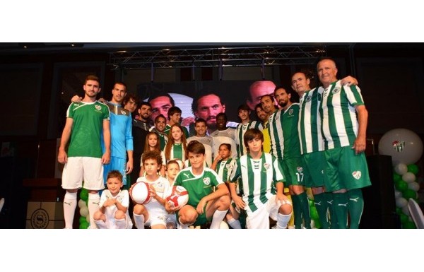 'Yeni formalar sahnede