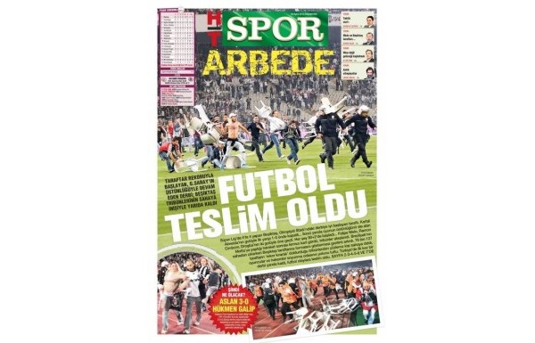 'Olaylı gecenin manşetleri