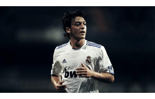 Mesut Özil
