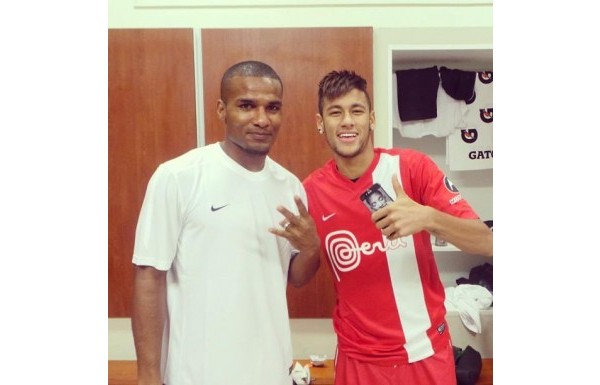 MALOUDA - NEYMAR