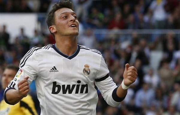 5-MESUT ÖZİL