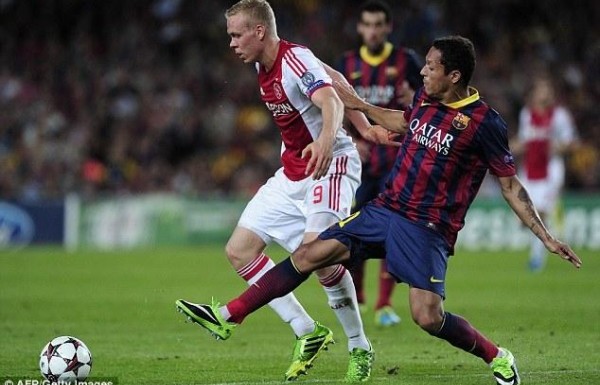 Adriano - 15 milyon Euro