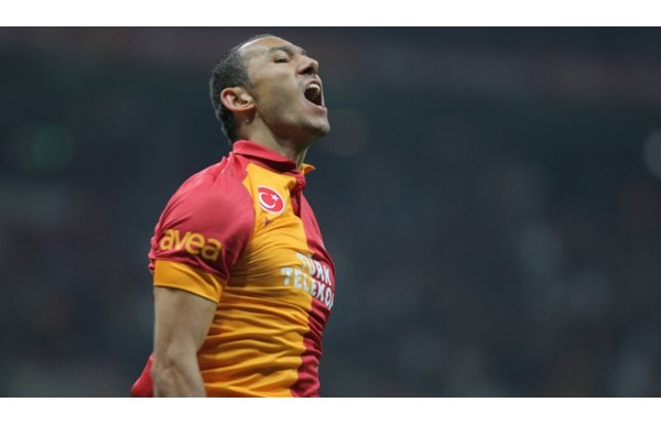 Yıldızlar futbola hangi takımlarda başladı?