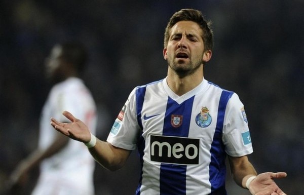 19-JOAO MOUTINHO