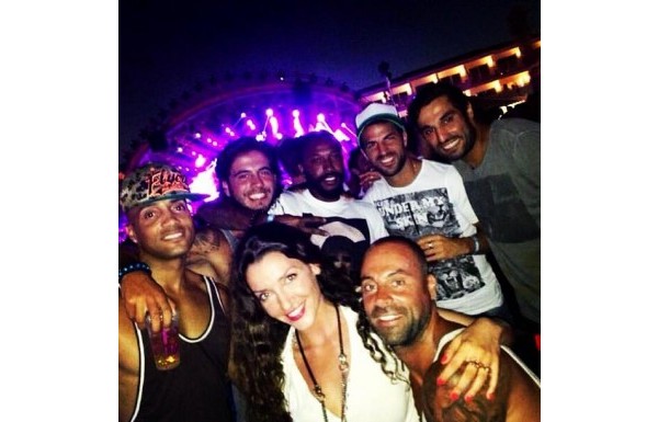 Manuel Fernandes - Cesc Fabregas