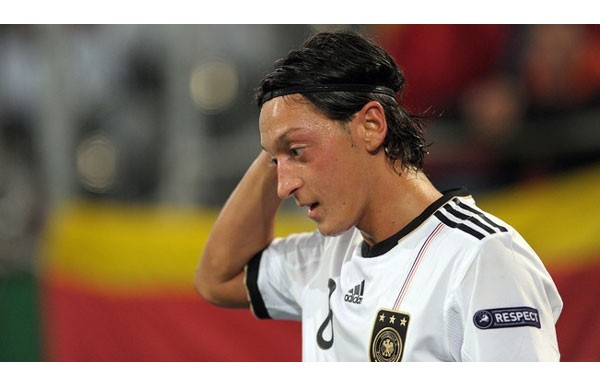 Seçimini başka ülkeden yapan futbolcular!