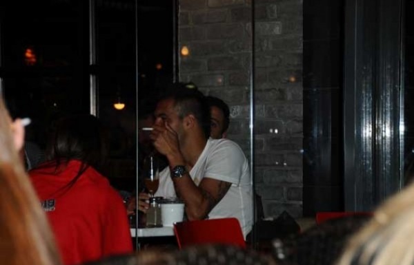 'Futbol dünyasının yıldızları sigara içerken yakalandılar!