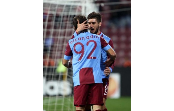 'Trabzonspor 4-2 Apollon Limassol