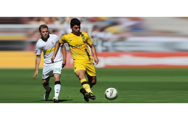Oguzhan Kefkir - Borussia Dortmund