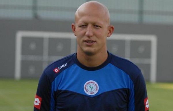 Sezer Özmen