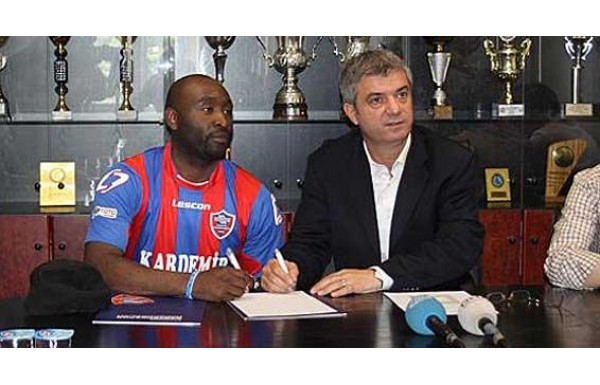 Lomana LuaLua