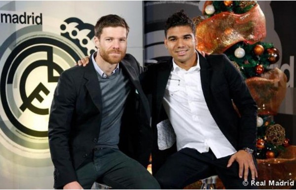 XABI ALONSO VE CASEMIRO