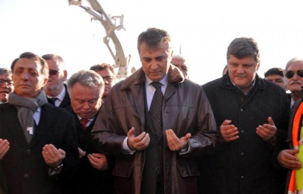 'Beşiktaş, dualarla kurbanlarla...