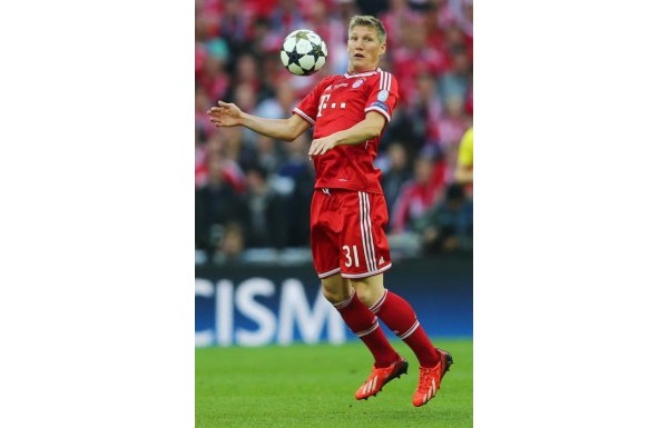 20- Bastian Schweinsteiger