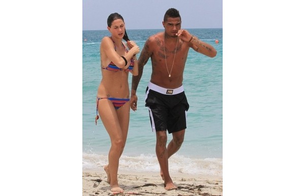 Boateng'in eşi Melissa Satta büyülüyor!