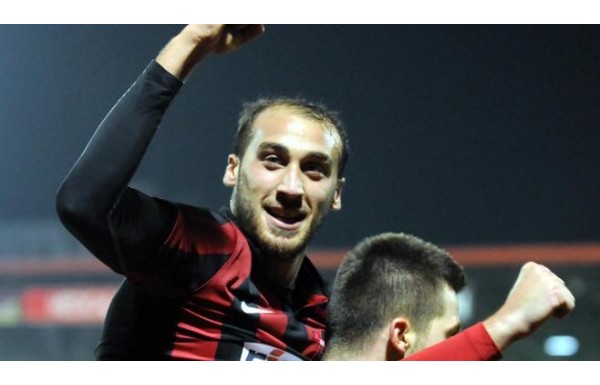 Cenk Tosun - Beşiktaş