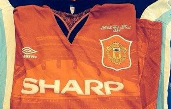 ERIC CANTONA