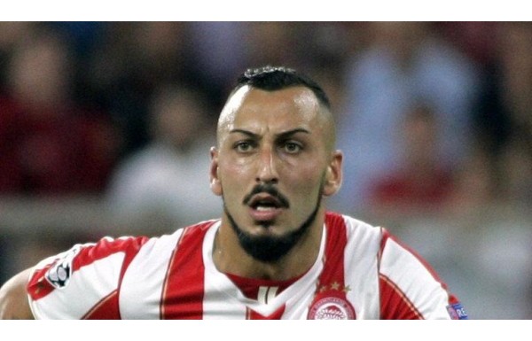 KOSTAS MITROGLOU (Fulham)