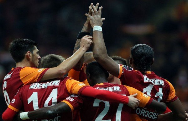 'Twitter'da 6-0 patlaması