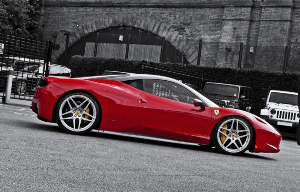 Mesut Özil - Ferrari