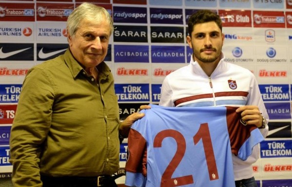 Özer Hurmacı