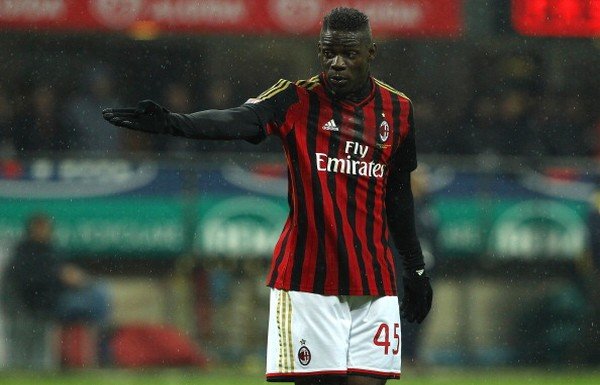 'Dünya yıldızı Galatasaraya göz kırptı!