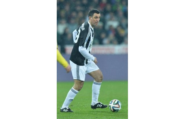 'Efsaneler aynı sahada!