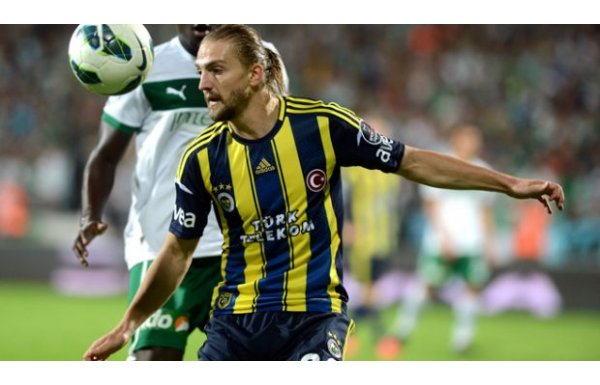 Caner kalıyor mu? İşte son durum...