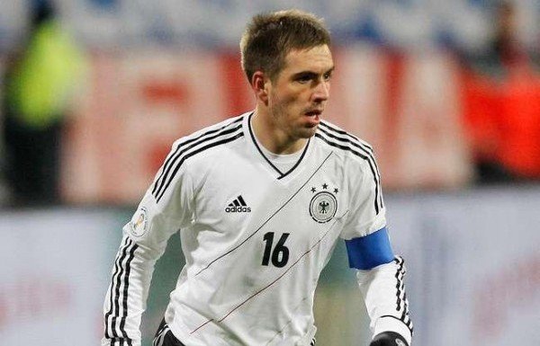 Sağ bek: Philipp Lahm | Almanya