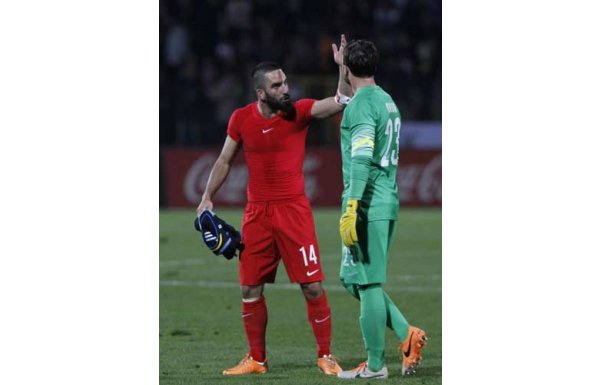 Arda ile Onur Kıvrak gerilimi