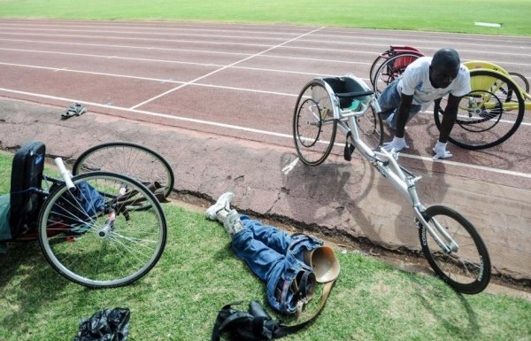 'Kenyalı sporcuların örnek azmi!