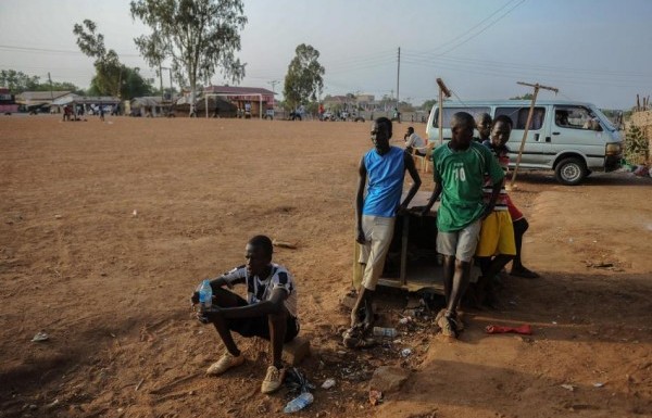 'Güney Sudan'da sokak futbolu