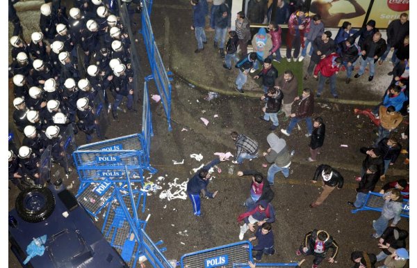 'Olaylı geceden fotoğraflar