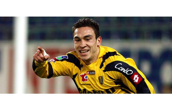8 - MEVLÜT ERDİNÇ