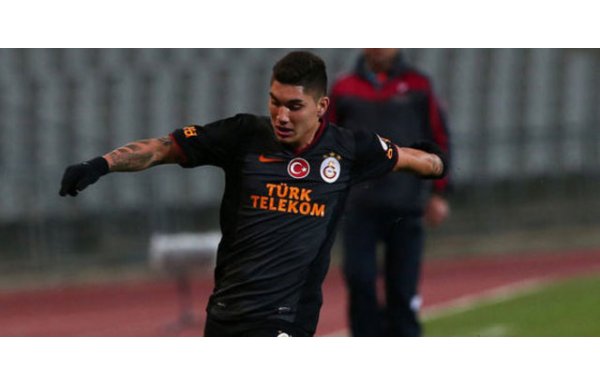 MANCİNİ’DEN ONTİVERO SÜRPRİZİ