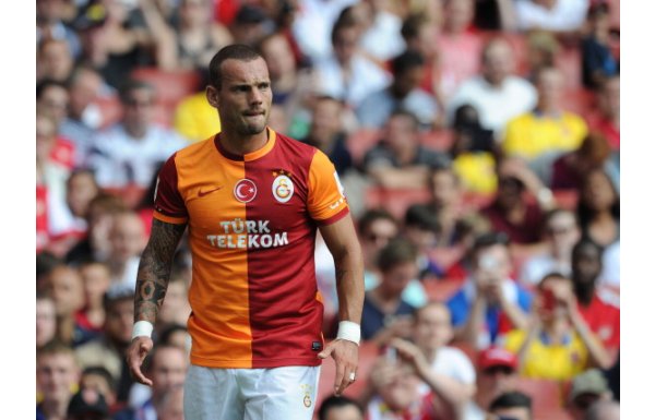 2 WESLEY SNEIJDER