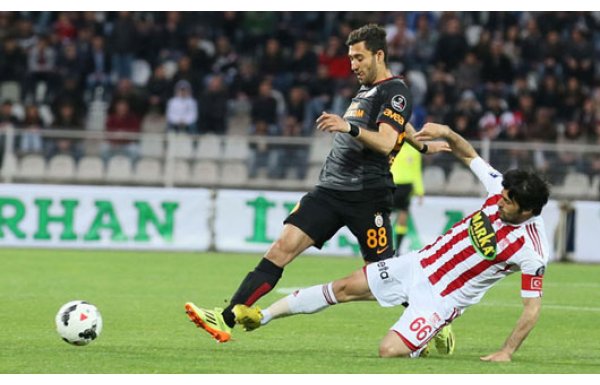 'G.Saray taraftarı isyan etti