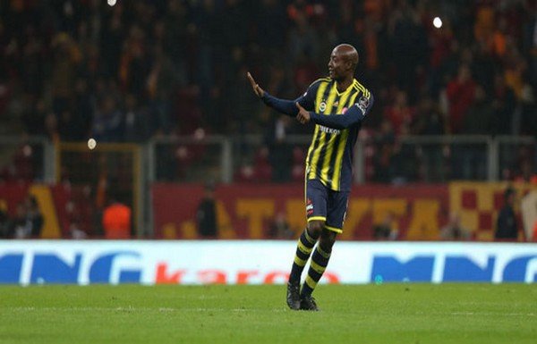 Webo'dan çıldırtan hareket!