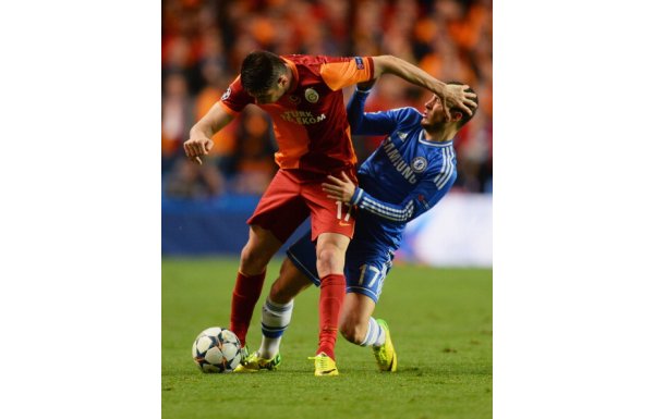 G.Saraylı yıldız Arda Turan'ın yanına gidiyor